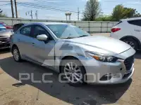 2018 Mazda 3 photo