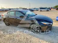 2018 Mazda 3 фото