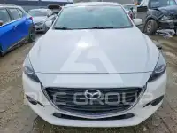 2018 Mazda 3 фото