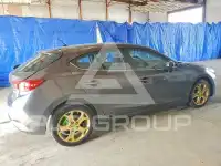 2018 Mazda 3 фото