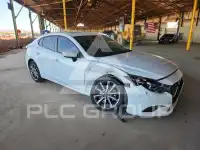 2018 Mazda 3 фото