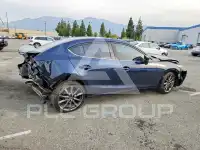 2018 Mazda 3 photo