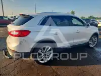 2018 Lincoln MKX photo