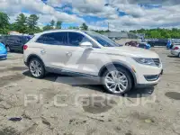 2018 Lincoln MKX photo