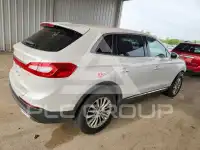 2018 Lincoln MKX photo