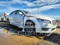 2018 Lincoln MKZ photo