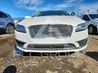 2018 Lincoln MKZ photo