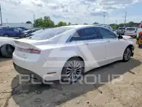 2018 Lincoln MKZ photo