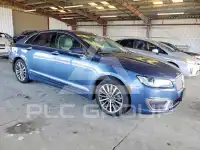 2018 Lincoln MKZ photo