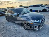 2018 Audi SQ5 photo