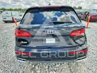 2018 Audi SQ5 фото