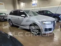 2018 Audi Q7 фото
