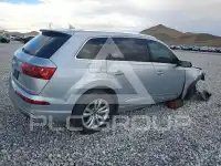 2018 Audi Q7 photo