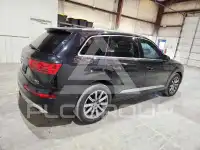 2018 Audi Q7 фото