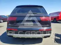 2018 Audi Q7 фото