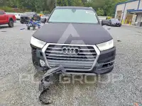 2018 Audi Q7 photo