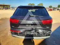2018 Audi Q7 photo