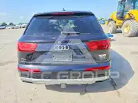 2018 Audi Q7 photo