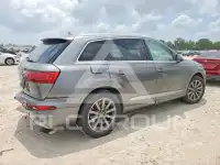 2018 Audi Q7 photo
