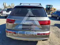 2018 Audi Q7 фото