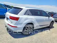 2018 Audi Q7 фото