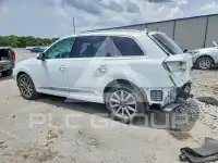 2018 Audi Q7 photo