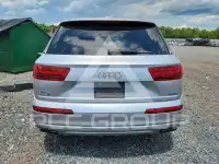 2018 Audi Q7 фото