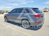 2018 Audi Q7 фото