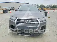 2018 Audi Q7 photo