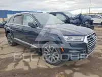 2018 Audi Q7 photo