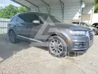 2018 Audi Q7 photo