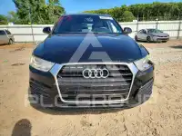 2018 Audi Q3 фото