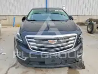 2018 Cadillac XT5 photo