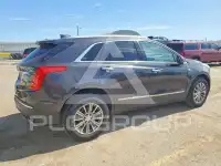 2018 Cadillac XT5 photo