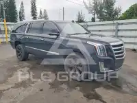 2018 Cadillac ESCALADE фото