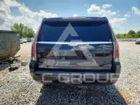 2018 Cadillac ESCALADE фото