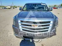 2018 Cadillac ESCALADE фото