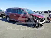 2018 Chrysler PACIFICA photo