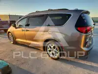 2018 Chrysler PACIFICA photo