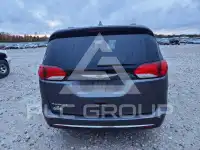 2018 Chrysler PACIFICA фото