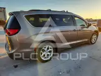 2018 Chrysler PACIFICA photo