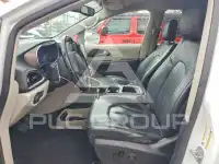 2018 Chrysler PACIFICA photo