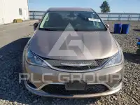 2018 Chrysler PACIFICA photo