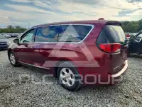2018 Chrysler PACIFICA photo