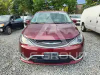 2018 Chrysler PACIFICA photo