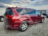 2018 Chrysler PACIFICA photo