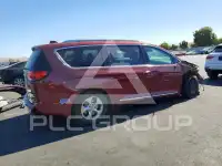 2018 Chrysler PACIFICA photo