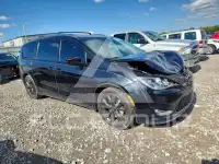 2018 Chrysler PACIFICA фото