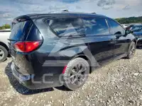 2018 Chrysler PACIFICA фото