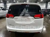 2018 Chrysler PACIFICA фото